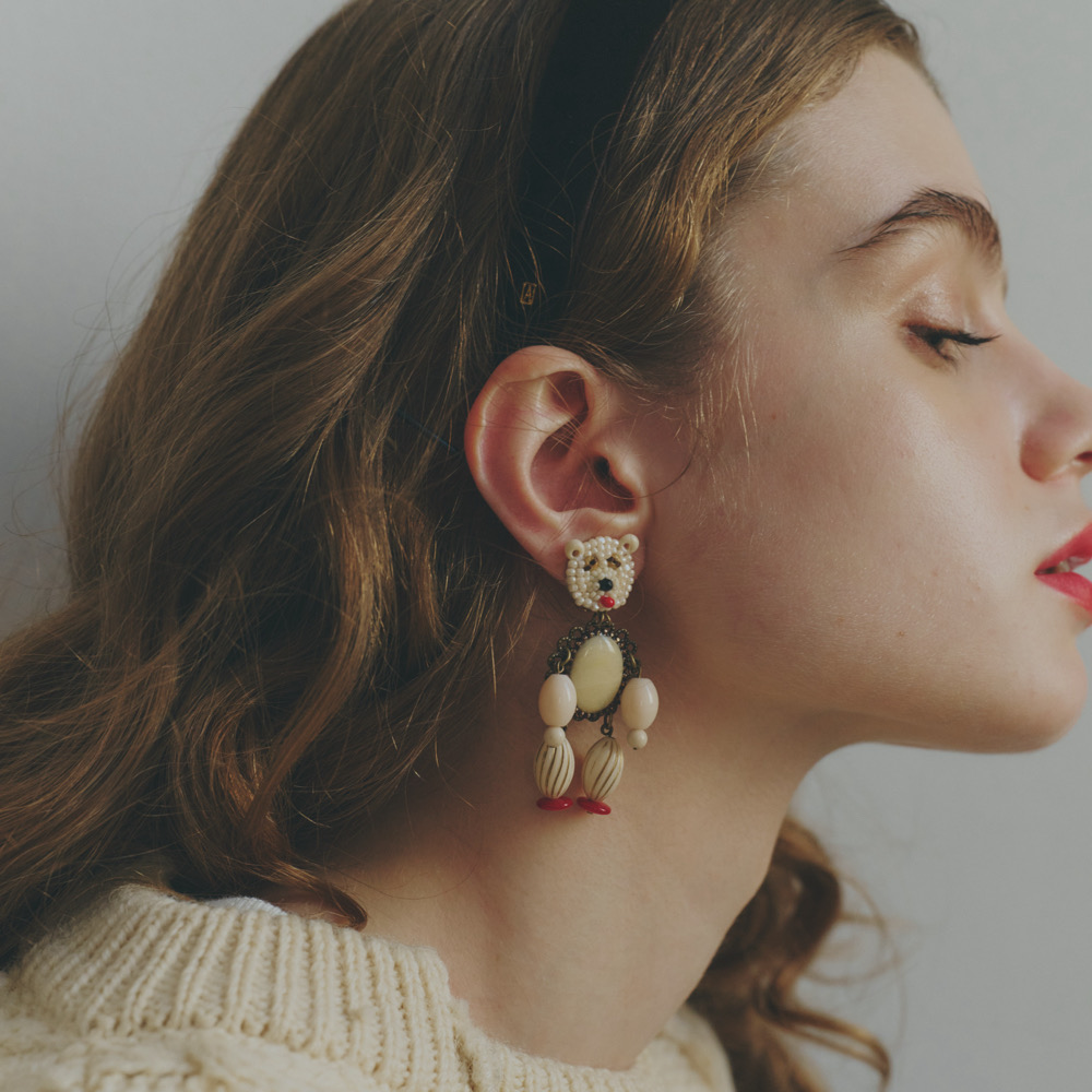 【kinoko　no　harishigoto】くまりおねっとピアス（片耳用）